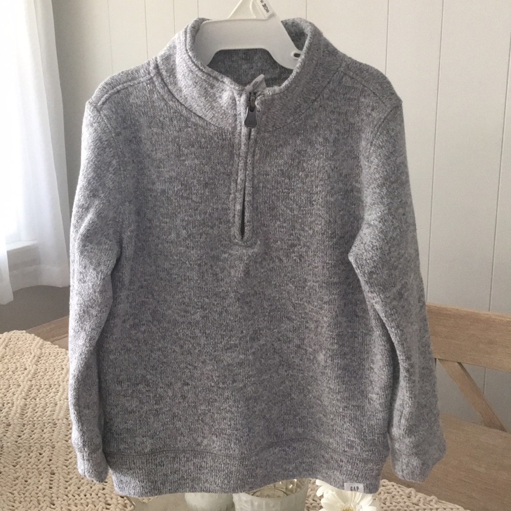 Kids Gap boys sweater